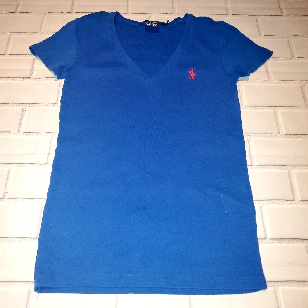 RALPH Lauren Sport v neck t shirt.M.preowned.